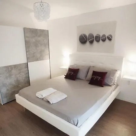 Greta A Mare Apartment