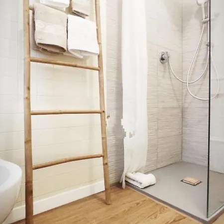 Apartament Greta A Mare *