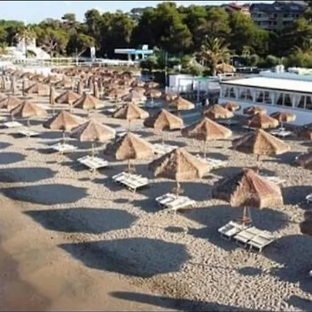 Greta A Mare Apartment